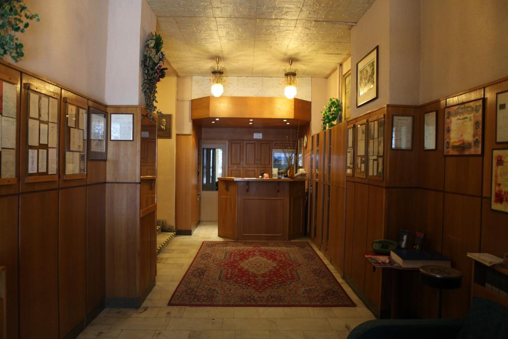 Hotel Michle Прага Экстерьер фото